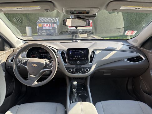 Used 2024 Chevrolet Malibu LT FWD image 15
