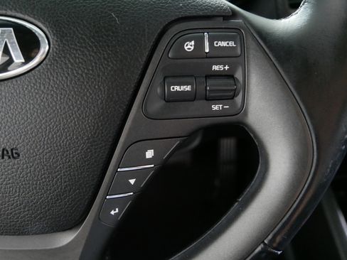 Used 2014 Kia Forte EX w/ EX Premium Package image 28