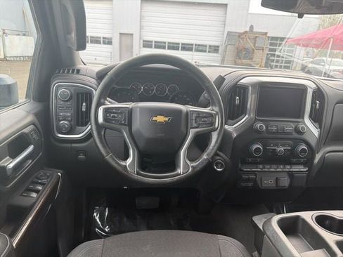 Used 2022 Chevrolet Silverado 2500 LT w/ Convenience Package AWD/4WD image 14