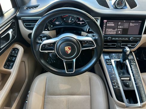 Used 2019 Porsche Macan image 15