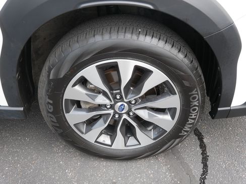 Certified 2024 Subaru Outback Limited AWD/4WD image 15
