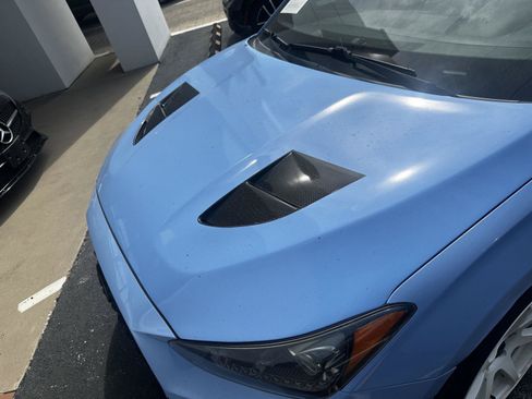 Used 2020 Hyundai Veloster N w/ Performance Package FWD image 2