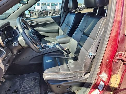 Used 2017 Jeep Grand Cherokee Limited AWD/4WD image 31