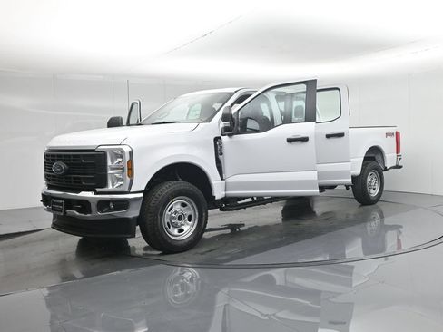 New 2026 Ford F350 XL w/ FX4 Off-Road Package AWD/4WD image 29