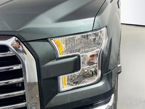 Used 2015 Ford F150 XLT w/ Equipment Group 302A Luxury RWD image 11