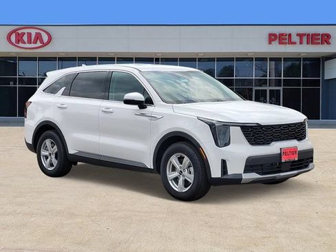 New 2026 Kia Sorento LX FWD image 1