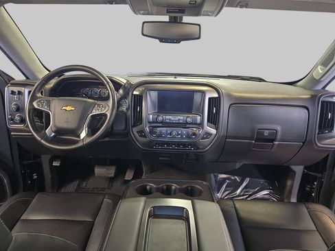 Used 2017 Chevrolet Silverado 1500 LTZ Z71 w/ LTZ Plus Package AWD/4WD image 9