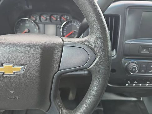 Used 2019 Chevrolet Silverado 2500 W/T w/ WT Convenience Package AWD/4WD image 17