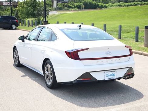 Used 2022 Hyundai Sonata SEL w/ Cargo Package FWD image 6