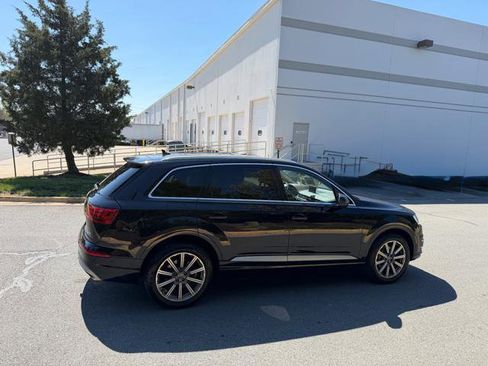 Used 2018 Audi Q7 3.0T Prestige w/ Prestige Package image 4