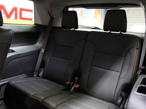 Certified 2023 GMC Acadia AT4 w/ Preferred Package AWD/4WD image 16