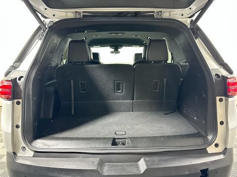 Used 2022 Chevrolet Traverse LT AWD/4WD image 30
