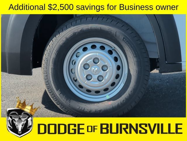 New 2026 RAM ProMaster 2500 w/ Convenience Group FWD image 4