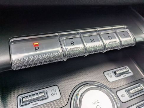 New 2026 Lincoln Nautilus Premier image 15