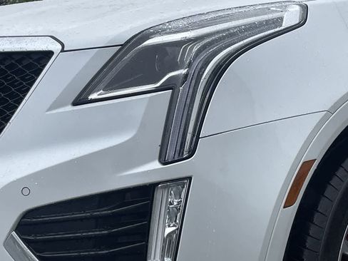 Used 2022 Cadillac XT5 Sportv AWD/4WD image 38