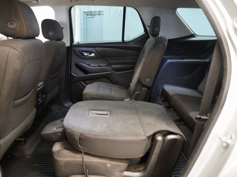 Used 2018 Chevrolet Traverse LT image 26