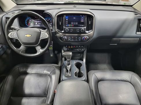 Used 2021 Chevrolet Colorado Z71 w/ Z71 Midnight Edition AWD/4WD image 18