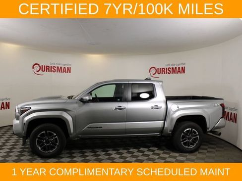 Used 2024 Toyota Tacoma TRD Sport AWD/4WD image 4