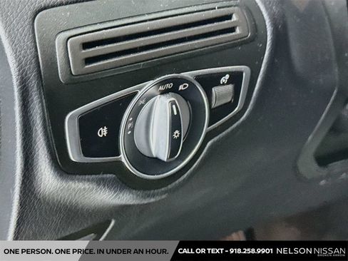 Used 2020 Mercedes-Benz GLC 300 image 10