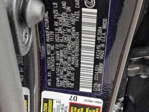 Used 2021 Lexus ES 250 w/ Premium Package image 15