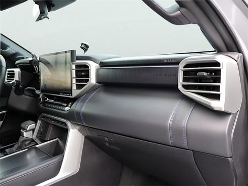 Used 2024 Toyota Tundra Platinum image 12