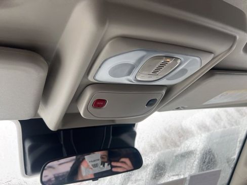 Used 2025 RAM ProMaster 3500 w/ Crew Van Package image 15