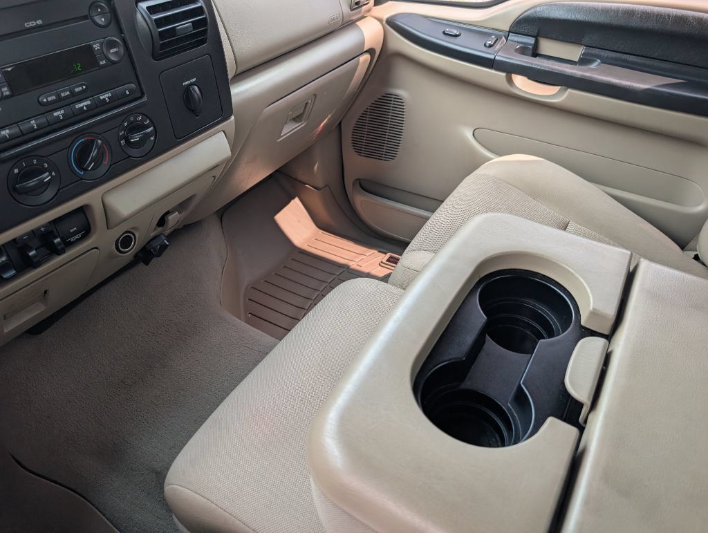 Used 2006 Ford F350 XLT AWD/4WD image 22