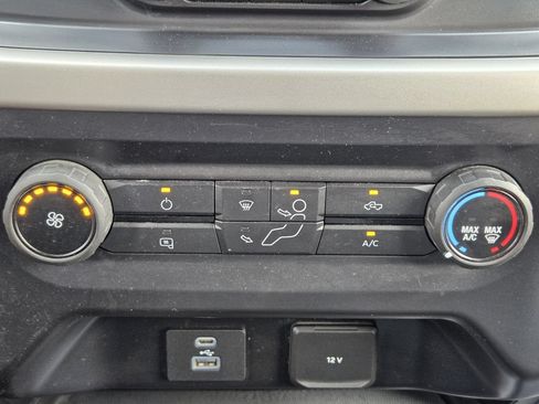Used 2021 Ford F150 XL w/ Trailer Tow Package RWD image 19
