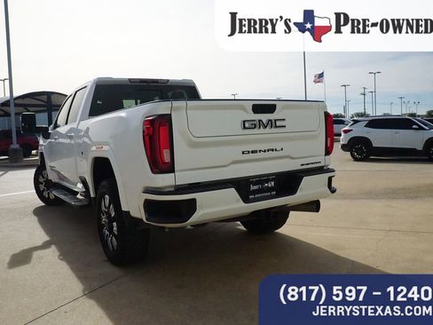 Used 2022 GMC Sierra 2500 Denali image 4