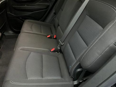 Certified 2022 GMC Terrain SLE w/ Driver Convenience Package image 17