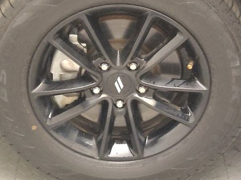 Used 2019 Dodge Grand Caravan SXT w/ Blacktop Package FWD image 31