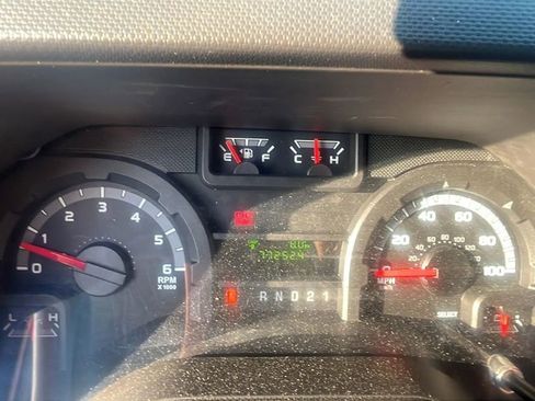 Used 2013 Ford E-150 and Econoline 150 image 10