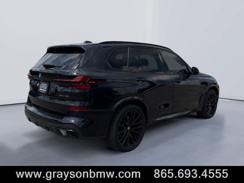 Used 2025 BMW X5 sDrive40i w/ M Sport Package RWD image 3