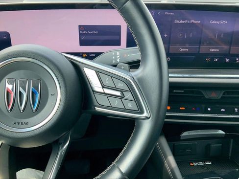 Used 2024 Buick Envision Preferred AWD/4WD image 18