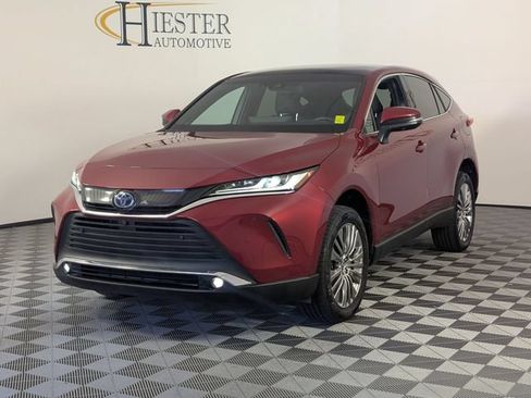 Used 2023 Toyota Venza Limited AWD/4WD image 4