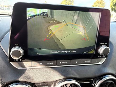 Used 2024 Nissan Sentra SV image 24