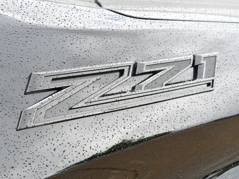 Used 2023 Chevrolet Silverado 1500 LT Trail Boss w/ LT Trail Boss Premium Package image 8