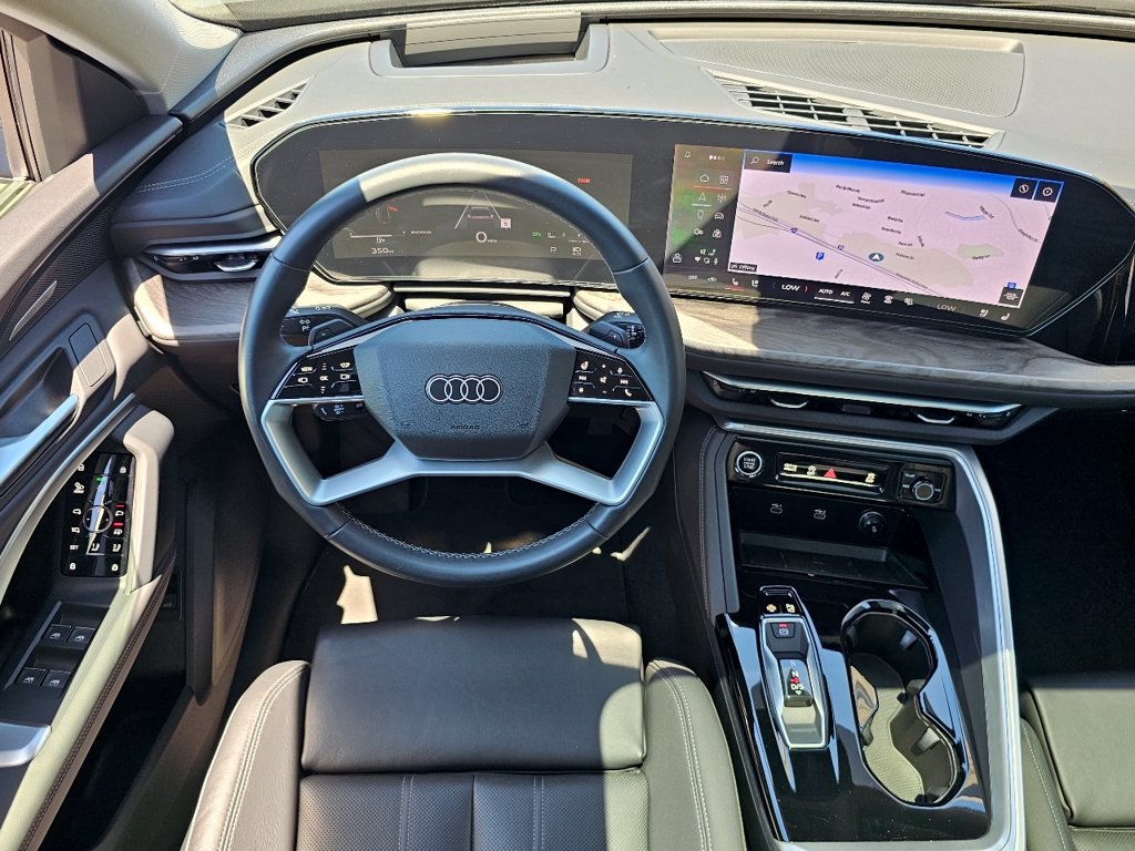 Used 2025 Audi Q5 Premium Plus w/ Premium Plus AWD/4WD image 5