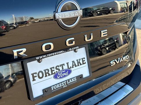 Used 2023 Nissan Rogue SV image 20