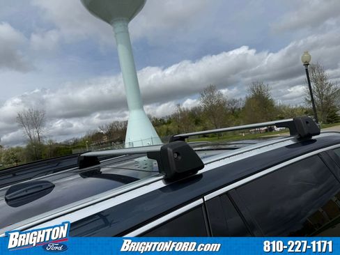 Used 2022 Volvo XC90 T5 Momentum w/ Climate Package AWD/4WD image 8