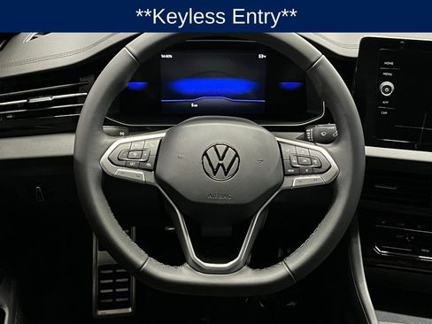 Used 2026 Volkswagen Jetta Sport FWD image 9