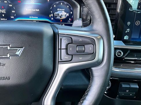 Used 2024 Chevrolet Silverado 1500 LT Trail Boss w/ Dark Appearance Package image 25