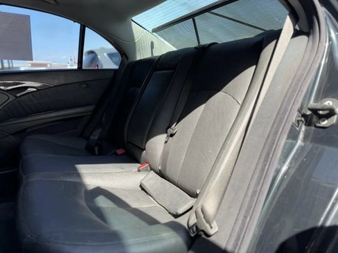 Used 2005 Mercedes-Benz E 500 Sedan image 15