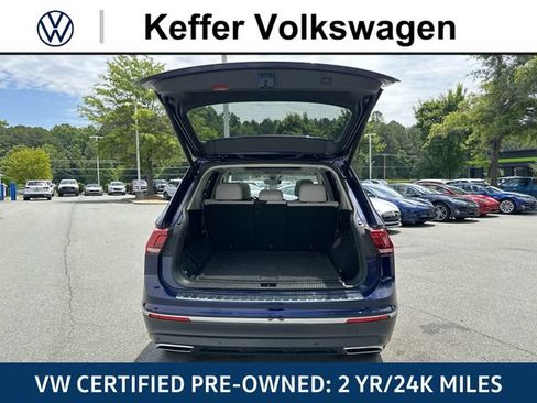 Used 2021 Volkswagen Tiguan SEL AWD/4WD image 27