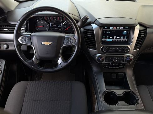 Used 2019 Chevrolet Tahoe LS RWD image 11