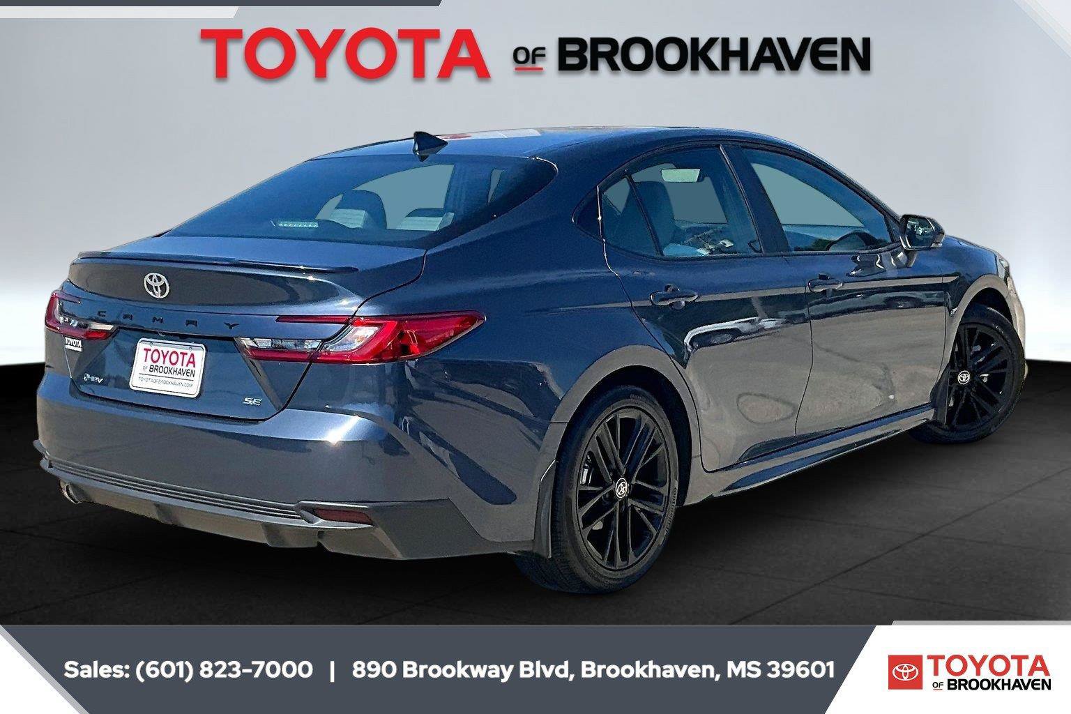 Used 2026 Toyota Camry SE w/ Convenience Package FWD image 11
