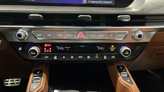 Used 2024 Kia Telluride SX Prestige X-Line AWD/4WD image 18