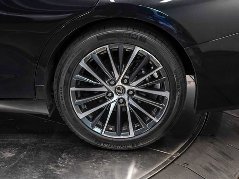 Used 2022 Lexus ES 350 w/ Premium Package FWD image 10