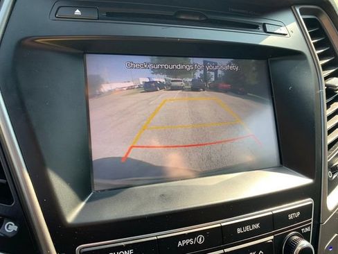 Used 2018 Hyundai Santa Fe Sport w/ 2.4L Value Package 02 FWD image 32