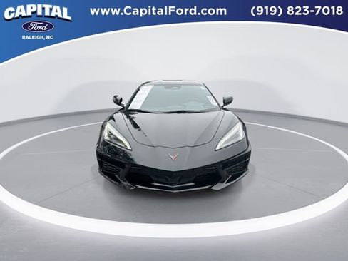 Used 2025 Chevrolet Corvette Stingray Coupe w/ 1LT image 3